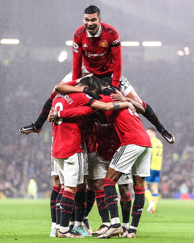 级俱乐部中 级俱乐部中